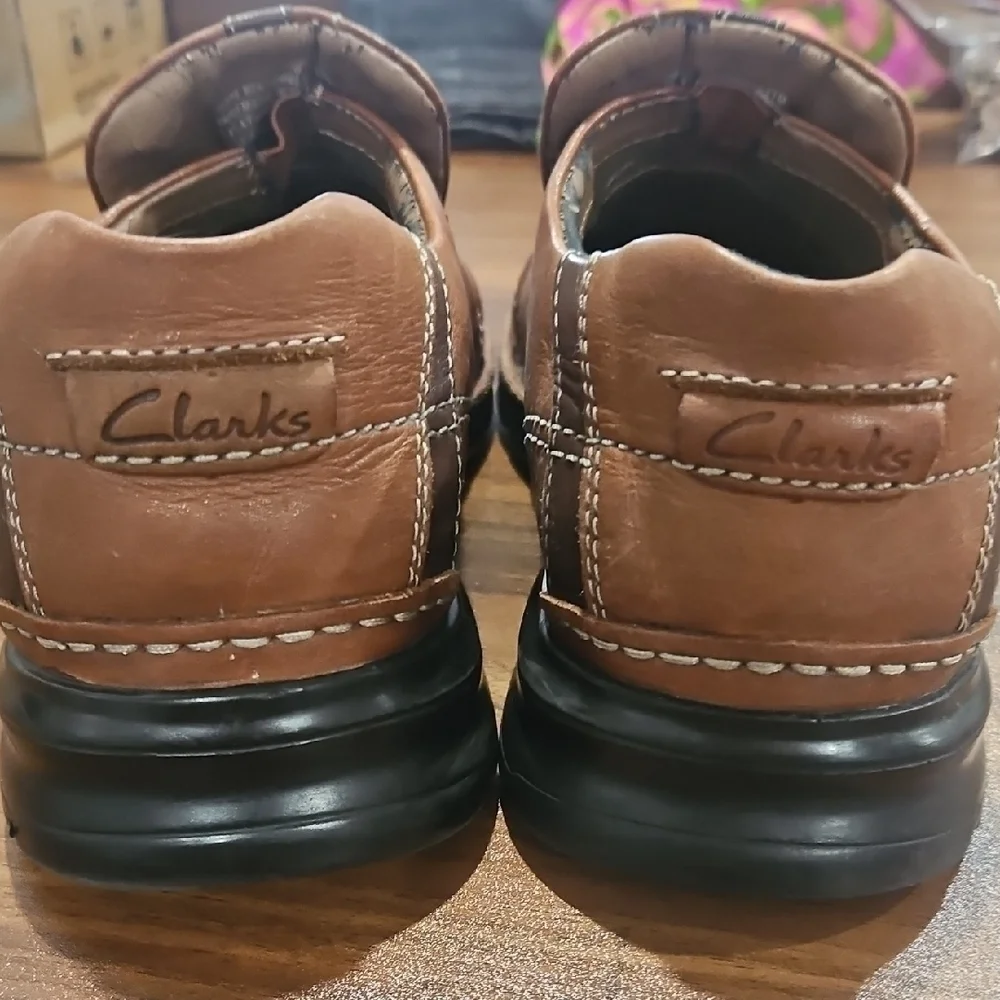 Clarks Men's Brown Leather Slip-On Loafers